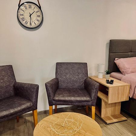 Stone House Central Belgrade Studio 외부 사진