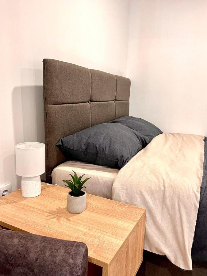 Stone House Central Belgrade Studio 외부 사진