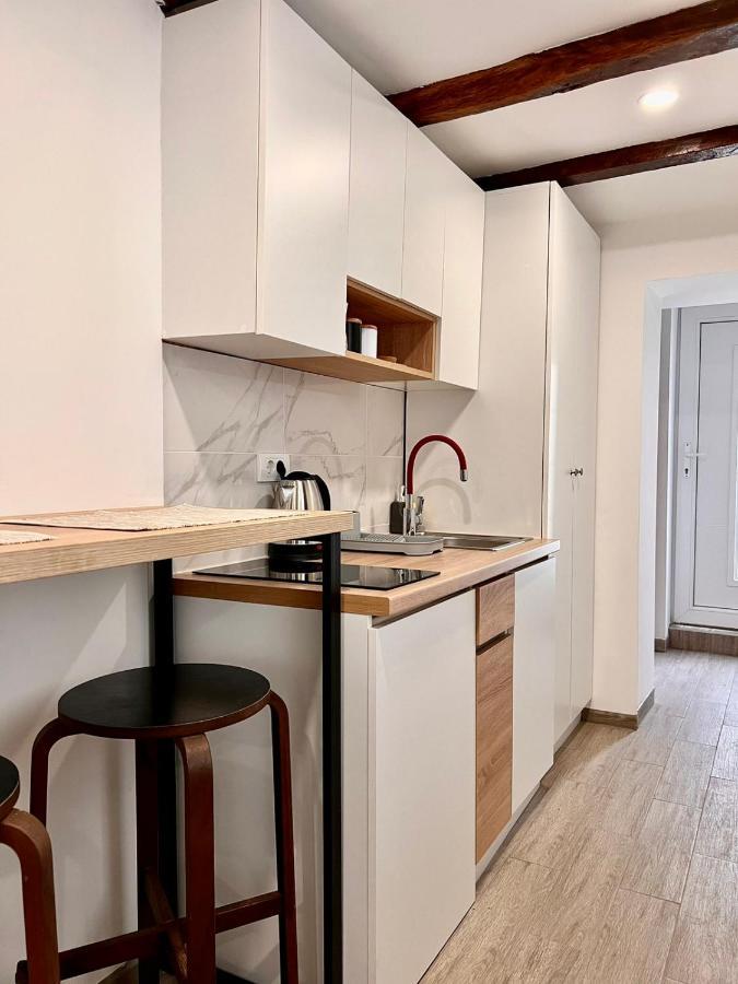 Stone House Central Belgrade Studio 외부 사진