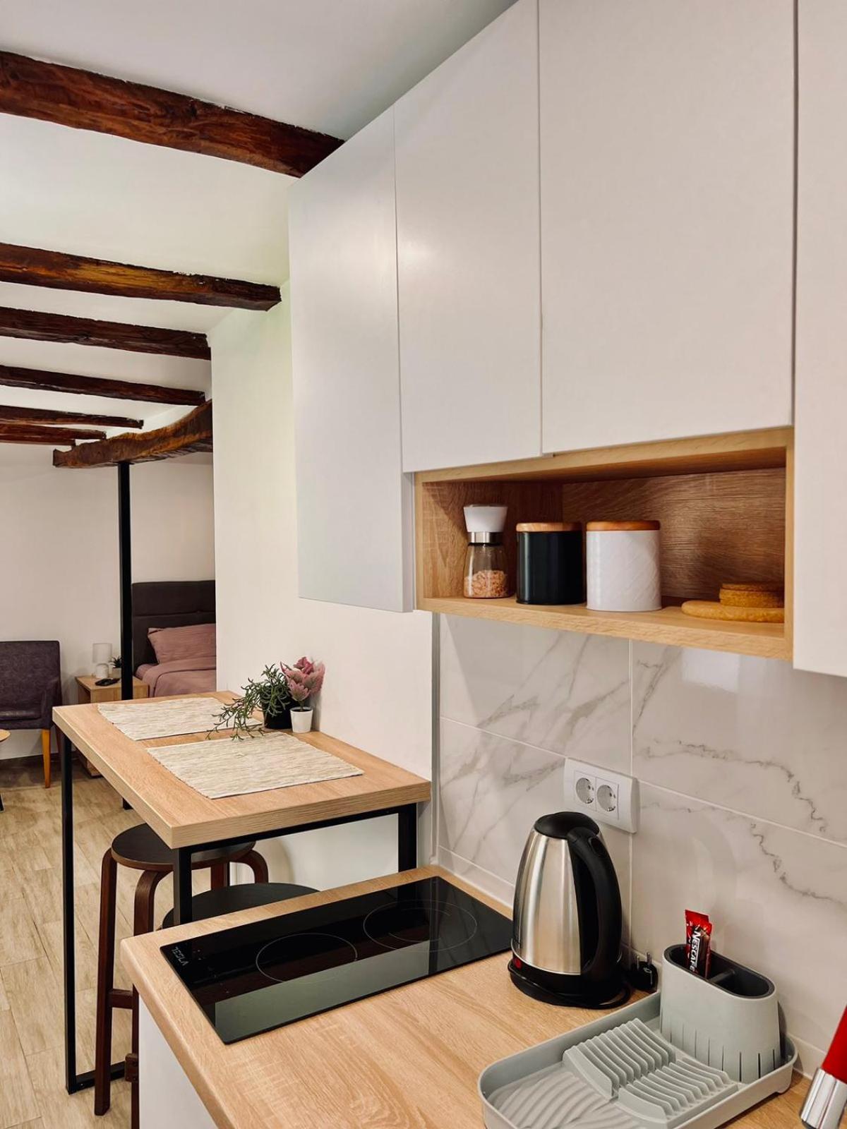 Stone House Central Belgrade Studio 외부 사진