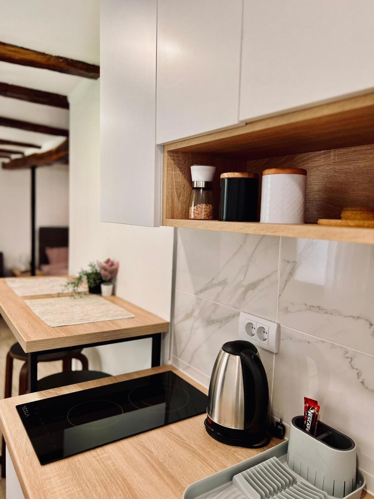 Stone House Central Belgrade Studio 외부 사진