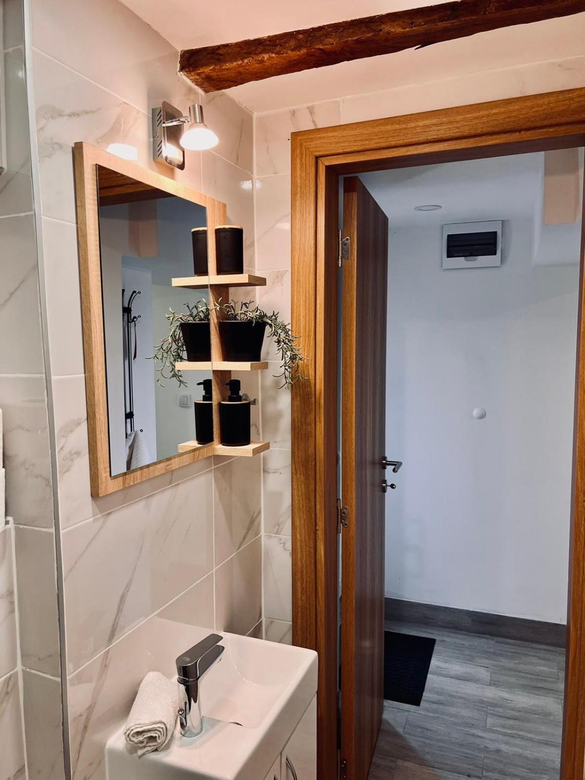 Stone House Central Belgrade Studio 외부 사진